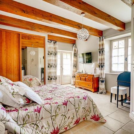 Bed and Breakfast Les Camelias Lalinde Exterior foto