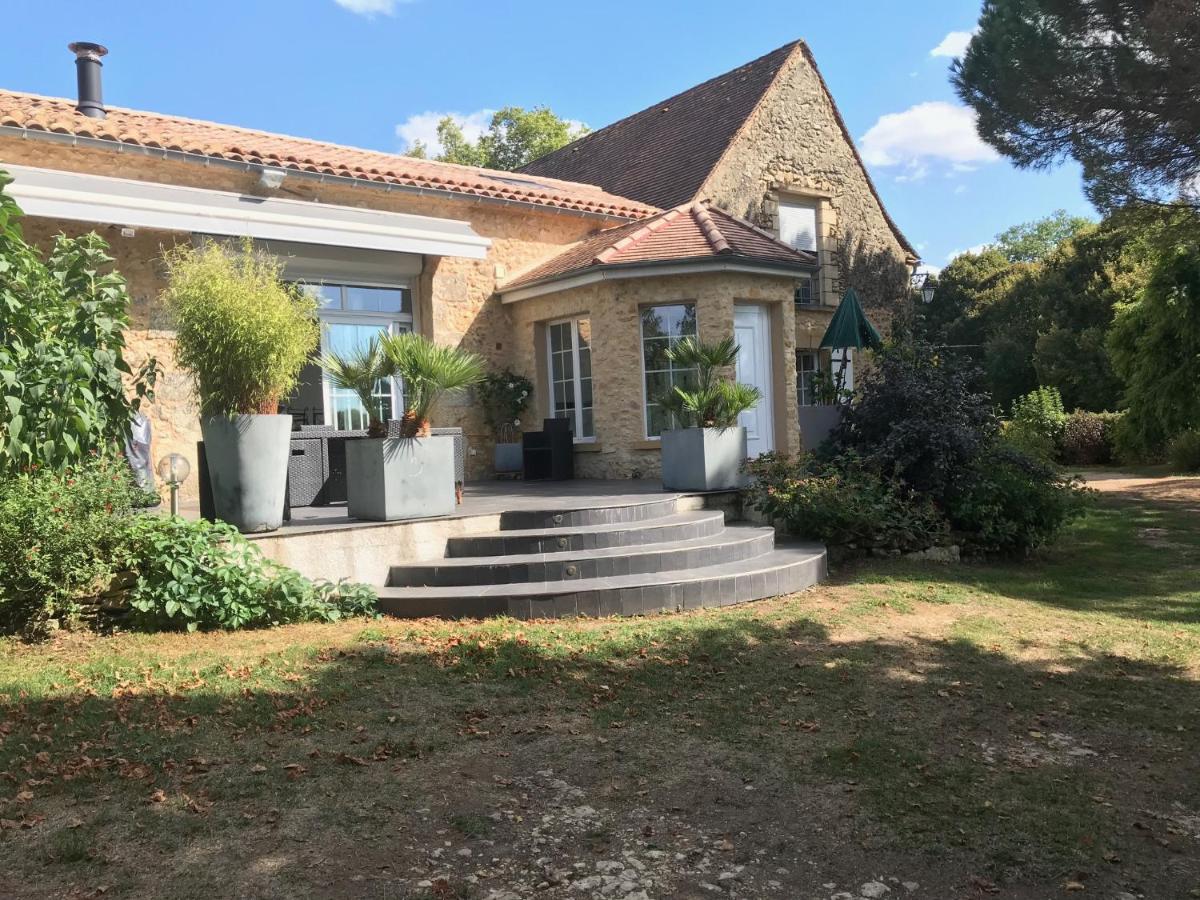 Bed and Breakfast Les Camelias Lalinde Exterior foto