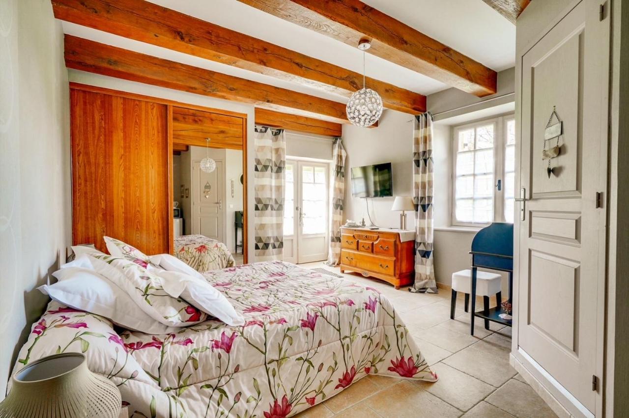 Bed and Breakfast Les Camelias Lalinde Exterior foto