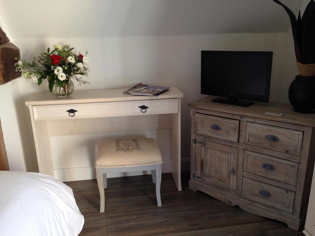 Bed and Breakfast Les Camelias Lalinde Zimmer foto